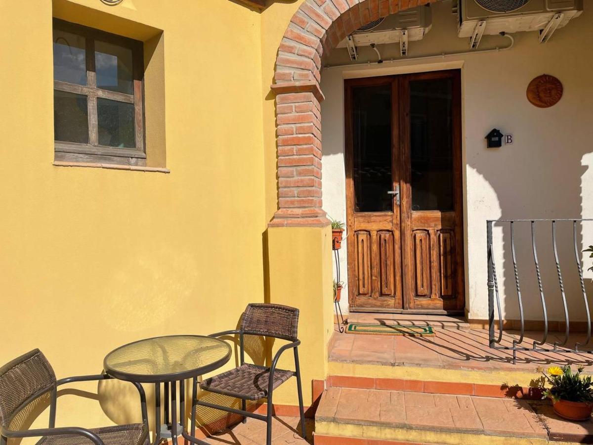 Aventina Holiday Home Burcei Exterior foto